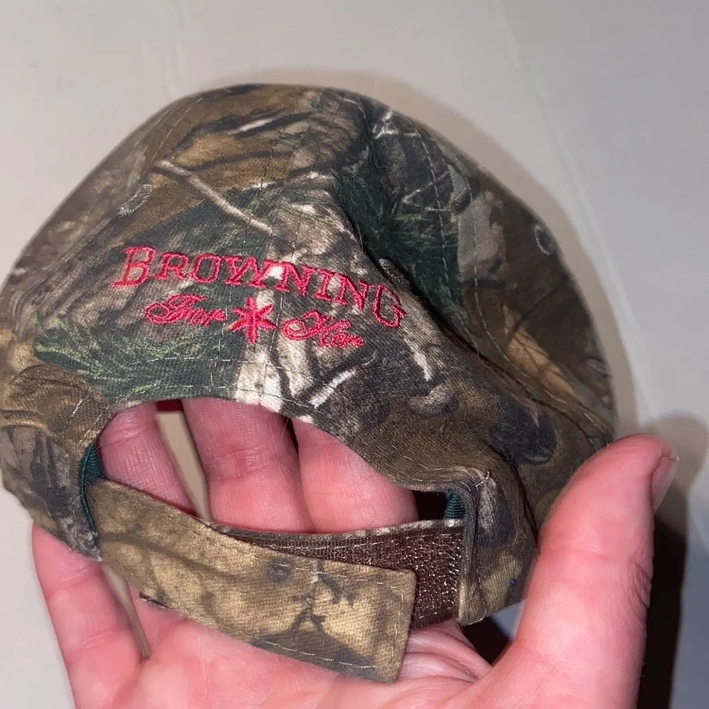Browning for Her camo adjustable baseball hat with hot pink embroidery